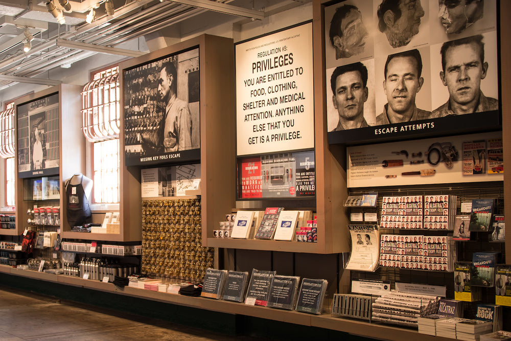 Alcatraz_museum_store_and_gift_shop